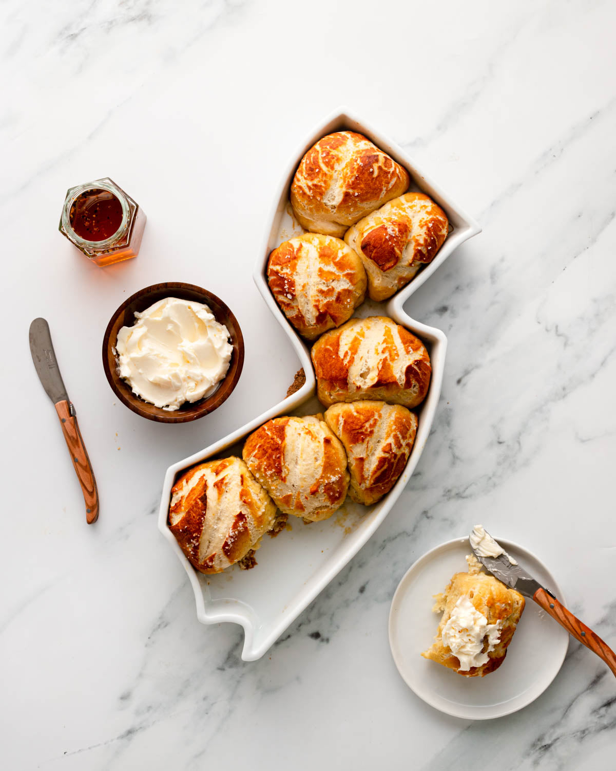 New Jersey Pretzel Rolls