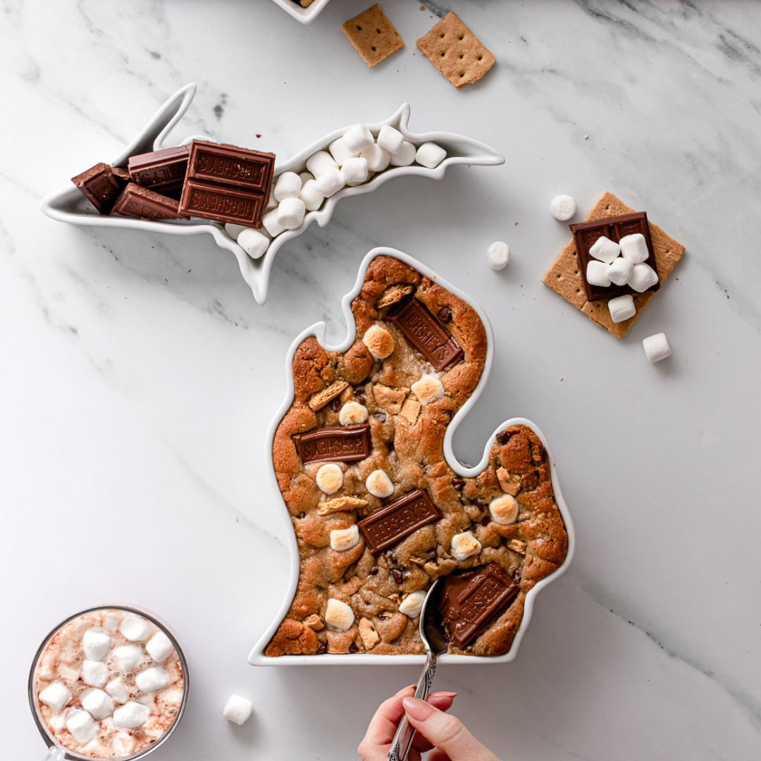 Michigan Baked S'mores Cookie Cake