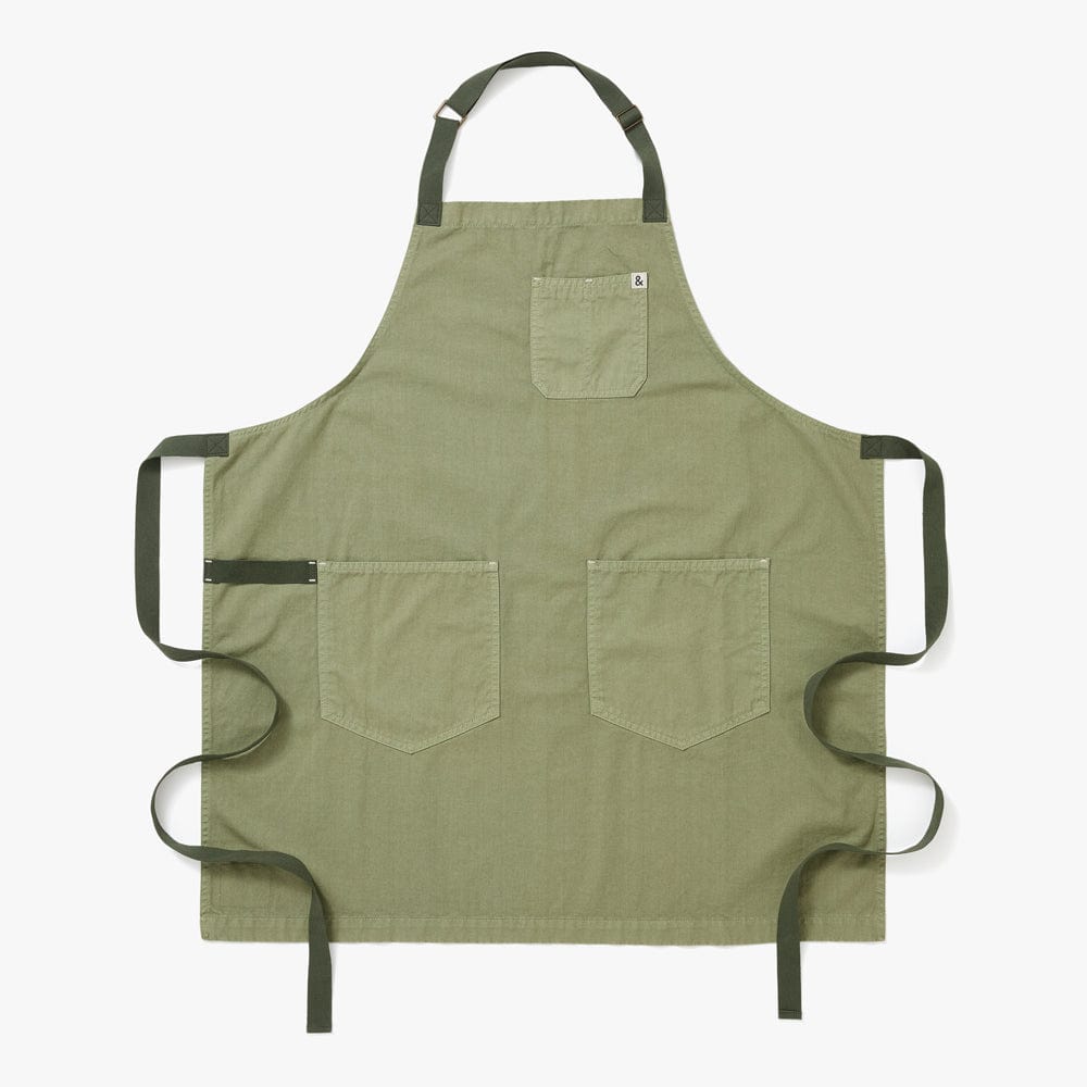 The Essential Apron in Matcha Green