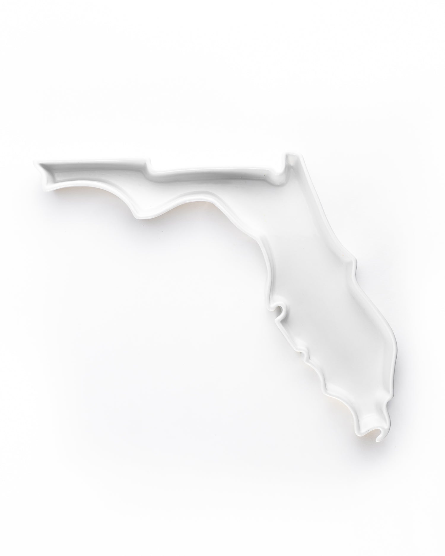 Florida State Plate shown in glossy white glaze. The FL State Plate can be used for food in the oven. Florida dessert dish. Florida pie dish. Florida serving dish. FL ceramic dish. Florida gift.