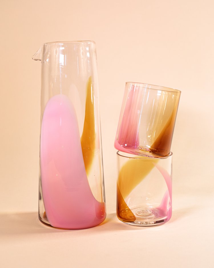 Bow Pitcher