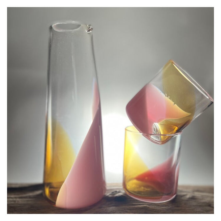Bow Pitcher