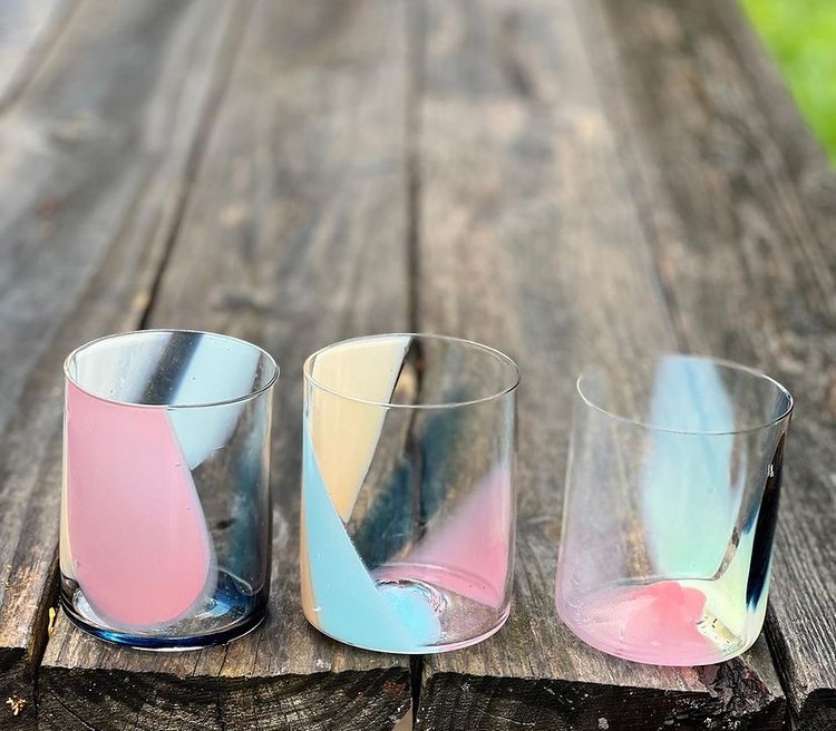 Bow Pitcher