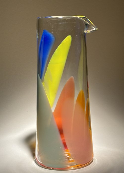 Bow Pitcher