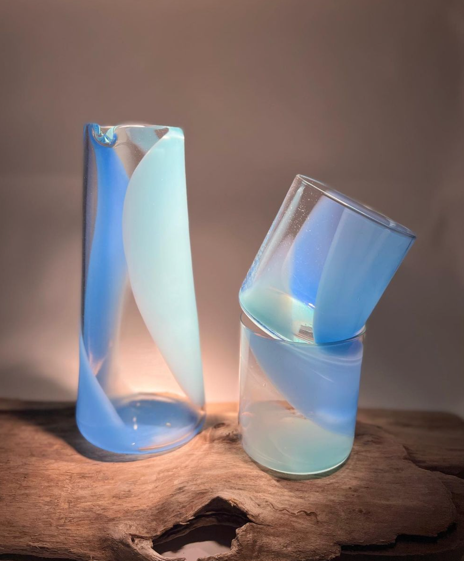 Bow Pitcher