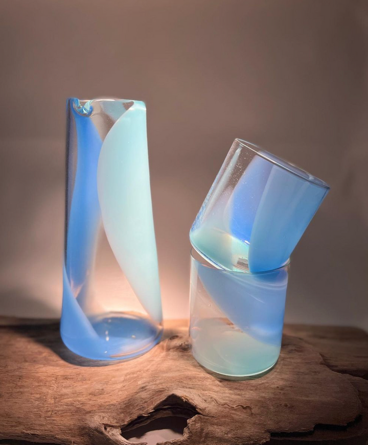 Bow Pitcher